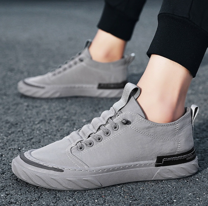 Men’s Casual Canvas Shoes